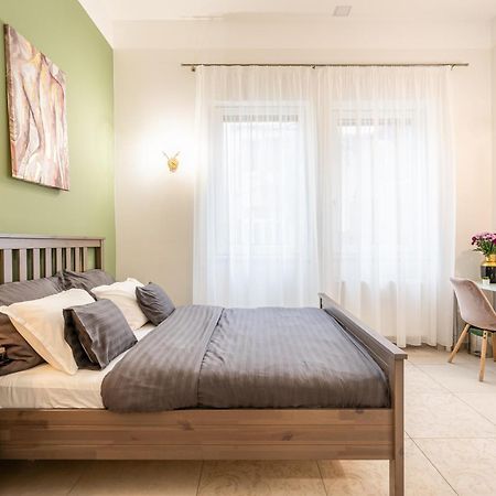 Basilika Monnalisa Luxury 3 Bedrooms Apartment With Amazing View Need Reservation X Free Parking Budapest Kültér fotó